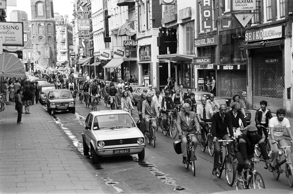 De fietsers onderweg, Bestanddeelnr 930-4102