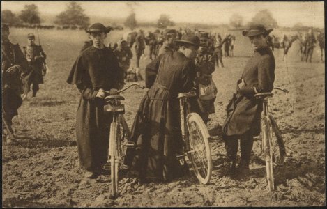 De Fransche Geestelijkheid geeft bewonderenswaardige blijken van heldenmoed en t, Bestanddeelnr 158-1877