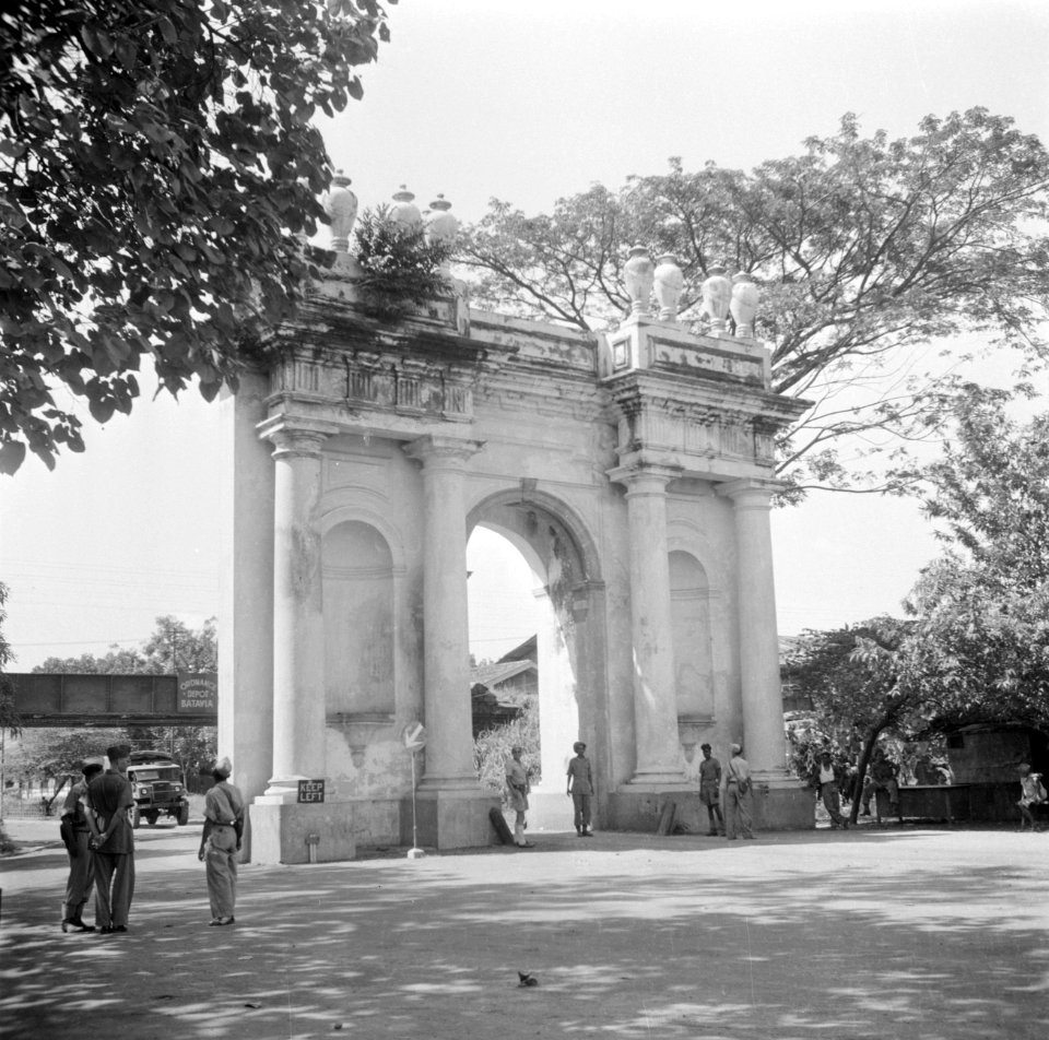 De Amsterdamse Poort in Batavia, Bestanddeelnr 255-6732