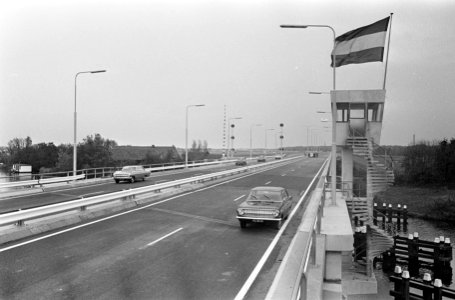 De flessenhals bij de Haagse Schouw, Bestanddeelnr 919-6961