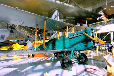 De Havilland DH-4, c. 1918, built by the Fisher Body Division of General Motors, modernized in 1923 by Boeing - Evergreen Aviation & Space Museum - McMinnville, Oregon - DSC00507