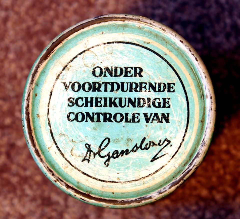 De Gruyters blauw wit kindermeel busje, foto4