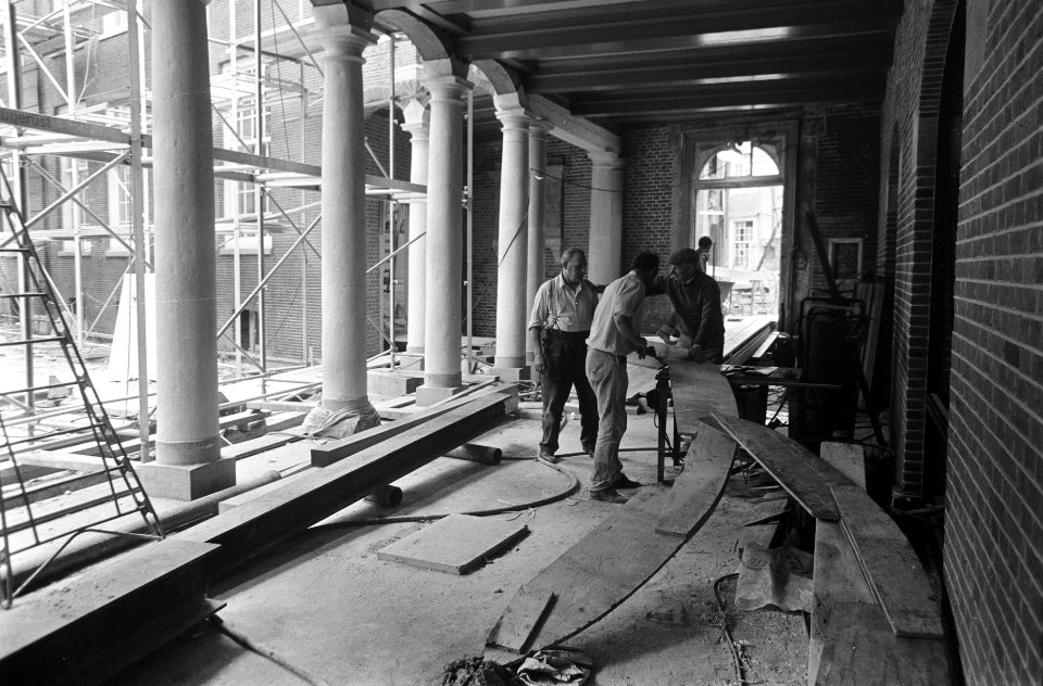 De galerij voor het toekomstig restaurant, Bestanddeelnr 922-5927