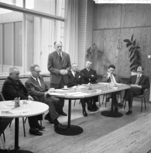 De GAK-zeskamp te Amsterdam Flohr, Botwinnik, van het Hull , Bouwmeester en Kuy, Bestanddeelnr 915-8361
