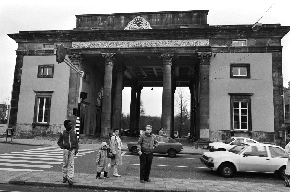 De gerestaureerde Haarlemmerpoort te Amsterdam, Bestanddeelnr 933-5143