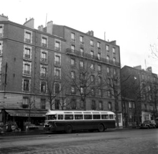 De gevel van het appartementencomplex, Bestanddeelnr 252-9288