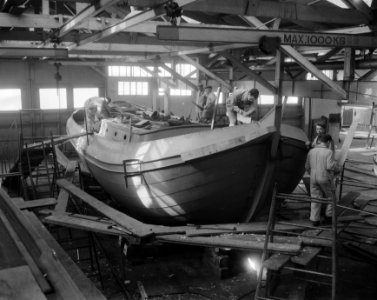 De Groene Draeck in aanbouw bij G de Vries Lentsch Jr (NV Amsterdamsche S…, Bestanddeelnr 908-4632