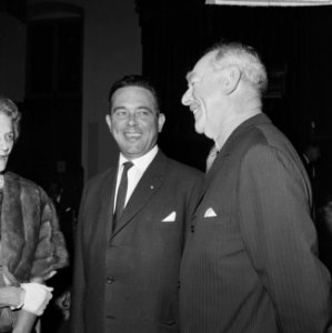 De Europese Beweging in Nederland W Drees, Dean Acheson, dr S Mansholt en mi, Bestanddeelnr 915-5428