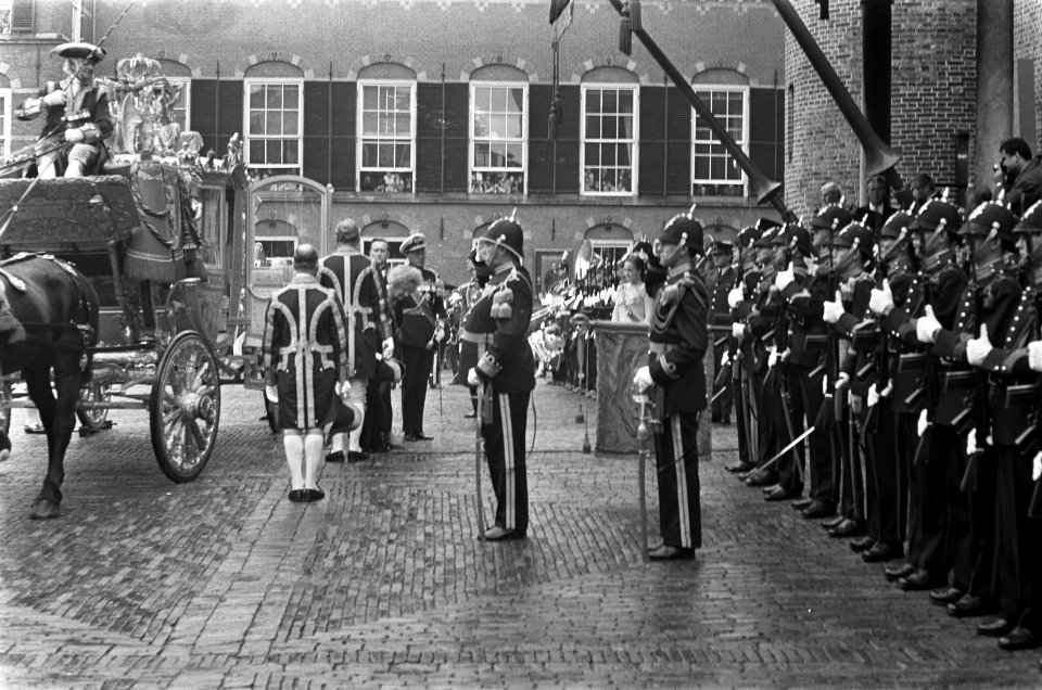 De gouden koets op het Binnenhof, Bestanddeelnr 920-7208