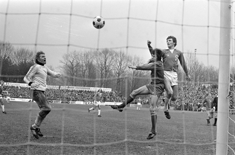 De Graafschap tegen Ajax 2-1 Steinvoort scoort over Suurbier (afgekeurd), Bestanddeelnr 928-4158
