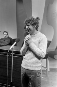 Driekoningenavond TV-stuk voor AVRO Gerard Cox, Bestanddeelnr 924-2422