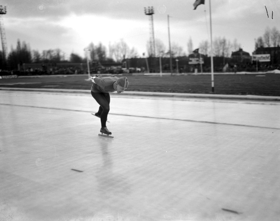 Drielandenschaatswedstrijden op Jaap Eden baan te Amsterdam I Nilsson, Bestanddeelnr 913-5607