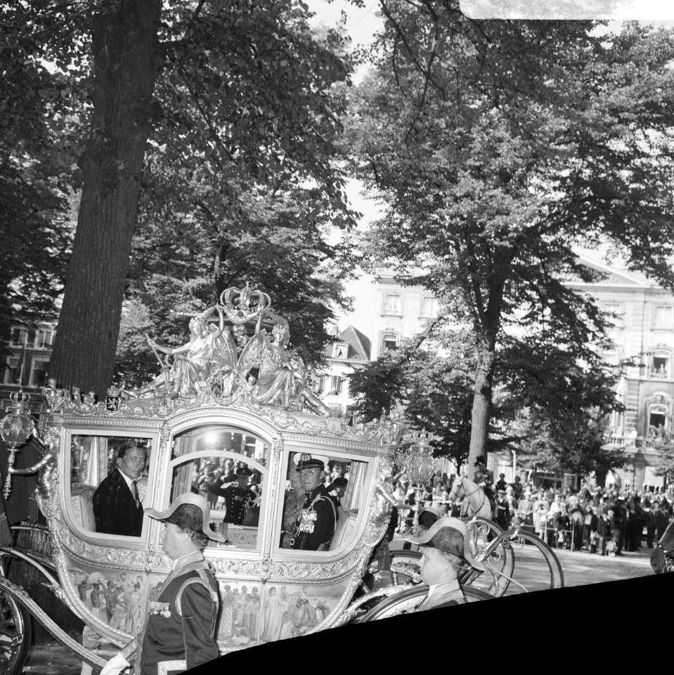 De Gouden Koets op weg naar de Ridderzaal, Bestanddeelnr 919-5757