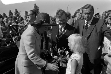 Driedaags bezoek Prinses Beatrix en Prins Claus aan provincie Noord-Holland, bez, Bestanddeelnr 926-6252