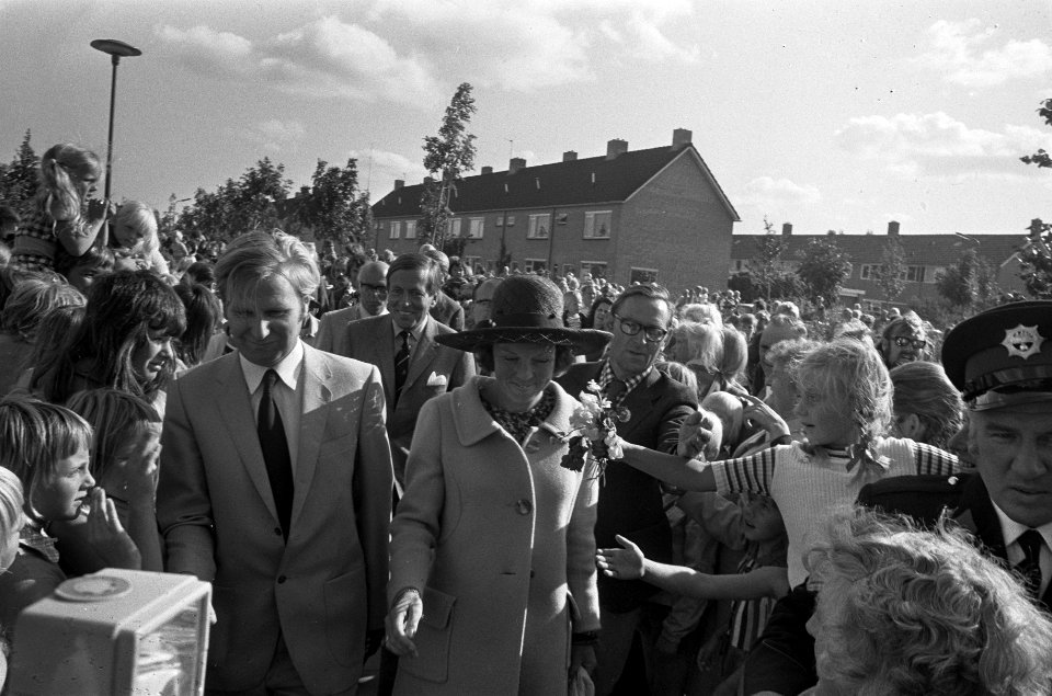 Driedaags bezoek Prinses Beatrix en Prins Claus aan provincie Noord-Holland, aan, Bestanddeelnr 926-6235