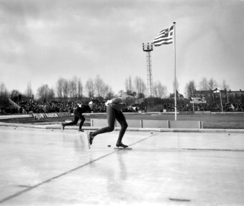 Drielandenschaatswedstrijden op Jaap Edenbaan . Rudi Liebrechts en G. Slott (Zwe, Bestanddeelnr 913-5978
