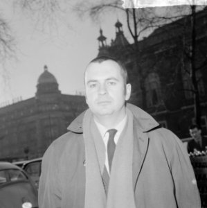 Drie cineasten op Leidseplein, Joan van der Keuken, Bestanddeelnr 917-3970