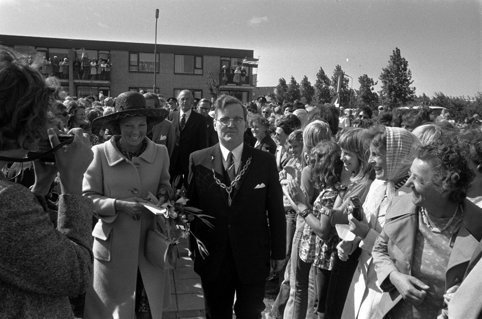 Driedaags bezoek Prinses Beatrix en Prins Claus aan provincie Noord-Holland, bez, Bestanddeelnr 926-6251