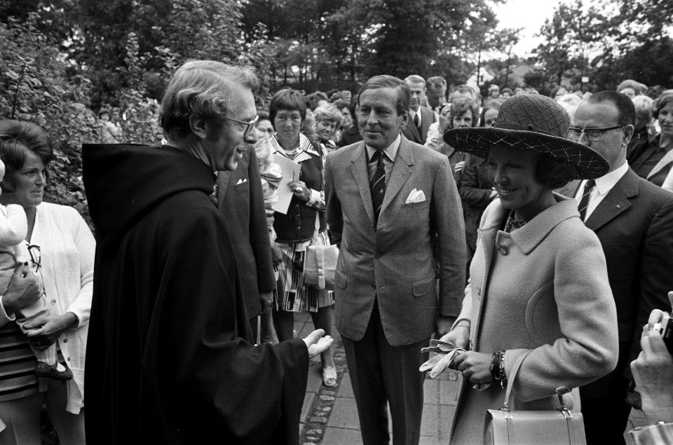 Driedaags bezoek Prinses Beatrix en Prins Claus aan provincie Noord-Holland, Bea, Bestanddeelnr 926-6233