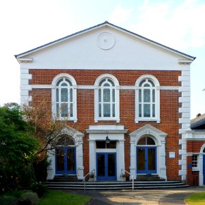 Dorking United Reformed Church, West Street, Dorking (NHLE Code 1230093) (July 2013) (4)