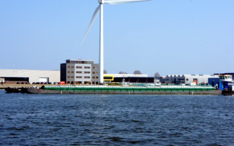 Dork - ENI 06105119, Noordzeekanaal, Port of Amsterdam, pic2