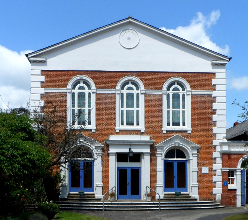 Dorking United Reformed Church, West Street, Dorking (NHLE Code 1230093) (July 2013) (7)
