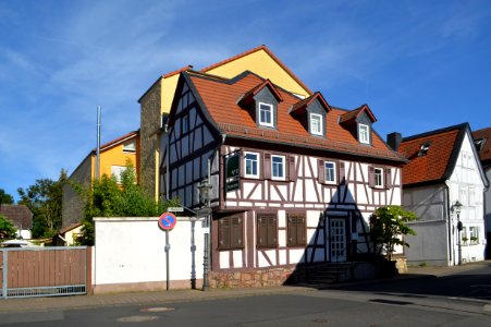 Dortelweil, Obergasse 8