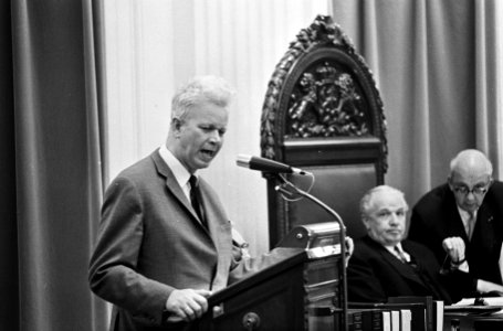 Drs. D. Roemers (PvdA) aan het woord, Bestanddeelnr 920-4056
