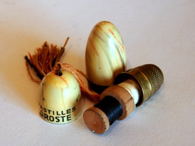 Droste sewing kit, naaiset , foto2