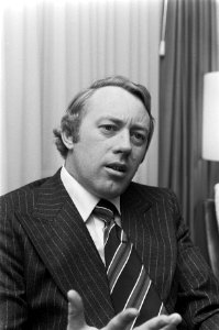 Drs. J. A. Ritmeester van de Kamp en N. J. M. de Rooij van de Stichting tot Expl, Bestanddeelnr 928-3398