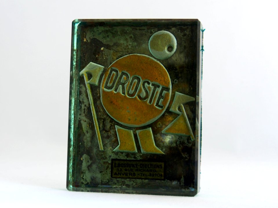 Droste toonbank-etalage reclame van glas, E Bossuwe-Dieltiens, 13 rue Richard, Anvers, foto1