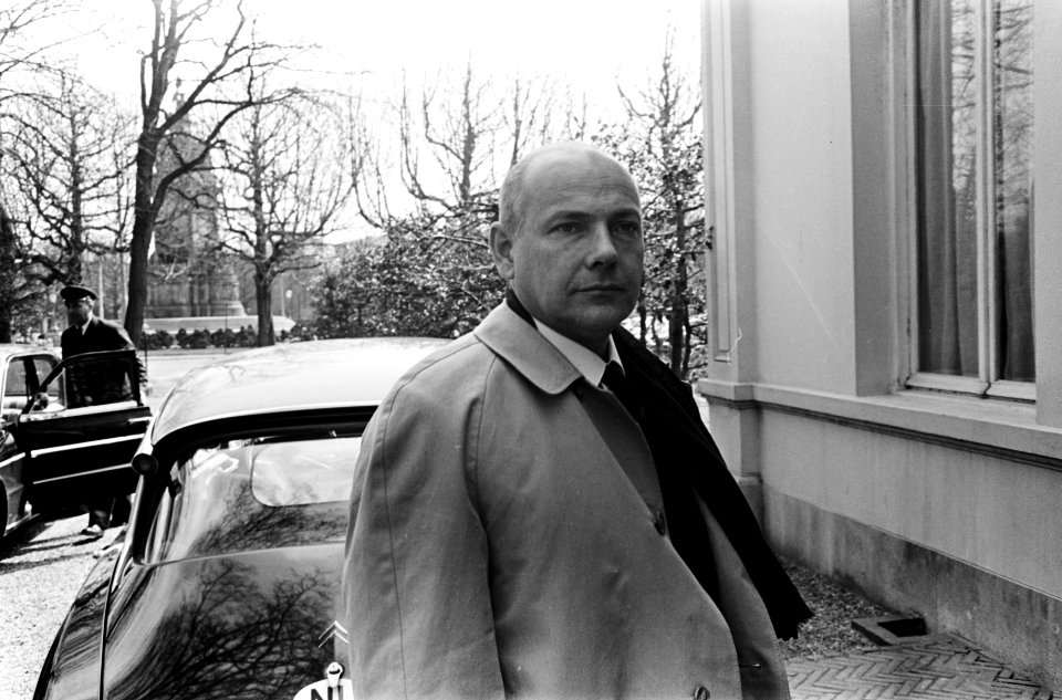Drs. J. M. den Uyl (PvdA) wordt minister van Economische Zaken, Bestanddeelnr 917-6418