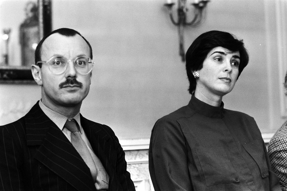 Drs. H. van Roijen (artistiek leider) (l) met de vrouw van Kondrashin, Nolda Bro, Bestanddeelnr 932-4620