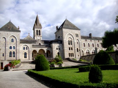 Dourgne (Tarn, Fr) Abbaye aux femmes d'En Calcat