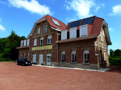Douvrin (Pas-de-Calais, Fr) ancienne gare (01)