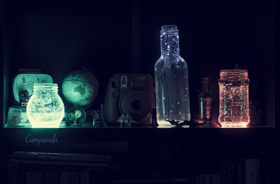 Light bottles phosphorescent