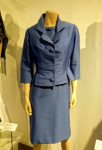Dress and vest ensemble, designer unknown, after 1950, natural and artificial fibers, metal - Musée de la mode - Montreal, Canada - DSC07056