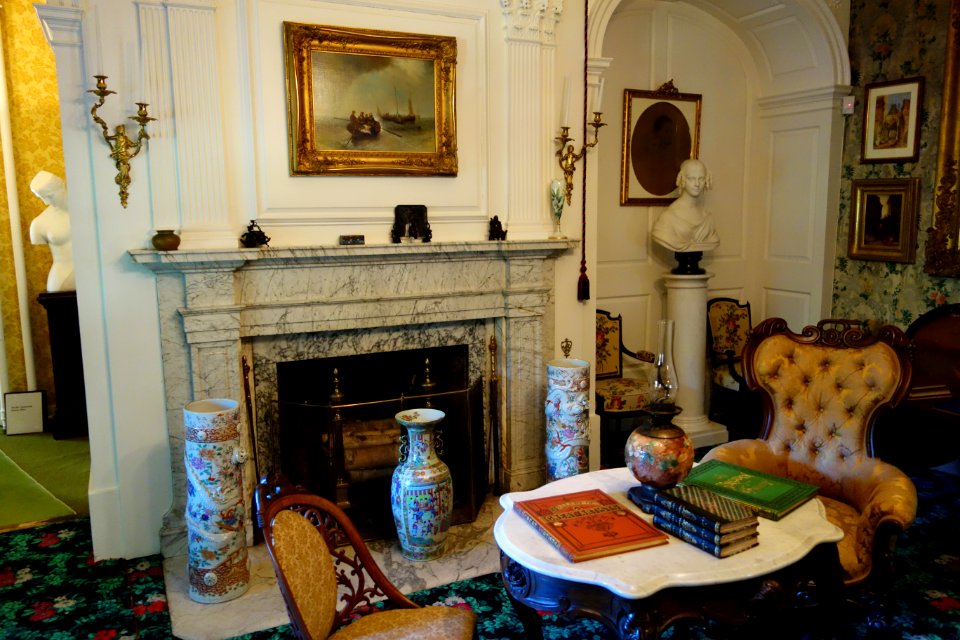 Drawing room - Longfellow National Historic Site - DSC04725