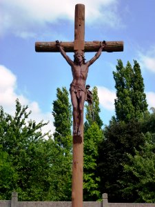 Douvrin (Pas-de-Calais, Fr) croix de cimetière