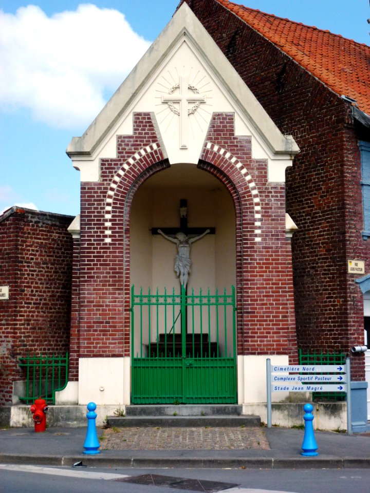 Douvrin (Pas-de-Calais, Fr)chapelle du calvaire