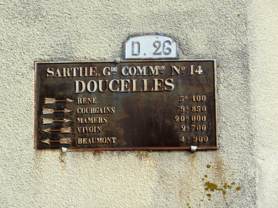 Doucelles (Sarthe) plaque de cocher