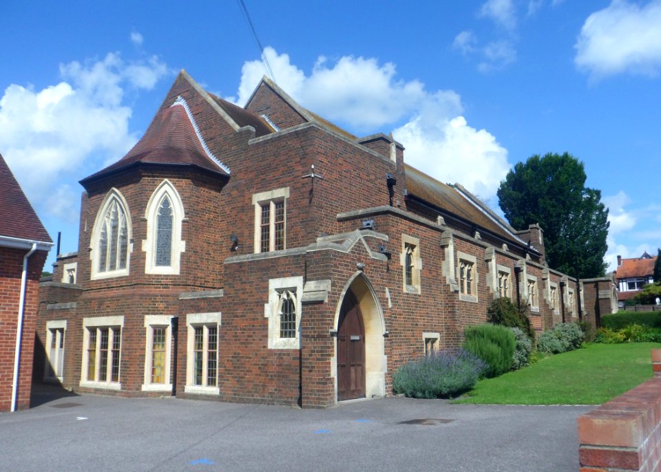 Drayton United Church, Havant Road, Drayton, Portsmouth (August 2017) (2)