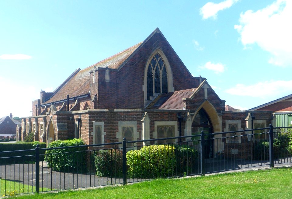 Drayton United Church, Havant Road, Drayton, Portsmouth (August 2017) (4)