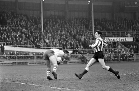 DOS tegen PSV 2-3, spelmomenten, Bestanddeelnr 920-0237
