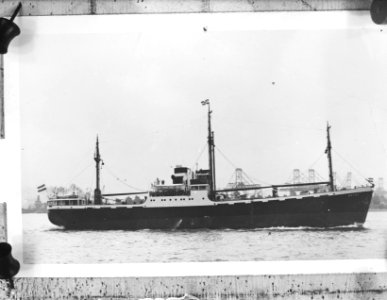 Doros kustvaarder van de KNSM vergaan, Bestanddeelnr 903-7462