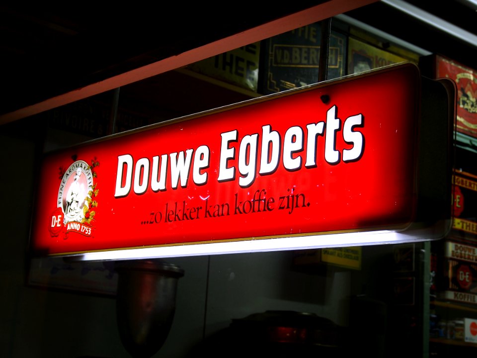 Douwe Egberts lichtreclame