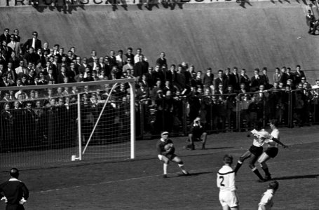 DOS tegen Enschede 1-1. Spelmomenten, Bestanddeelnr 915-5244