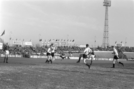 DOS tegen DWS 2-2, nummer 2 Plageman (DOS), nummer 3 en 4 spelmomenten, Bestanddeelnr 919-9124