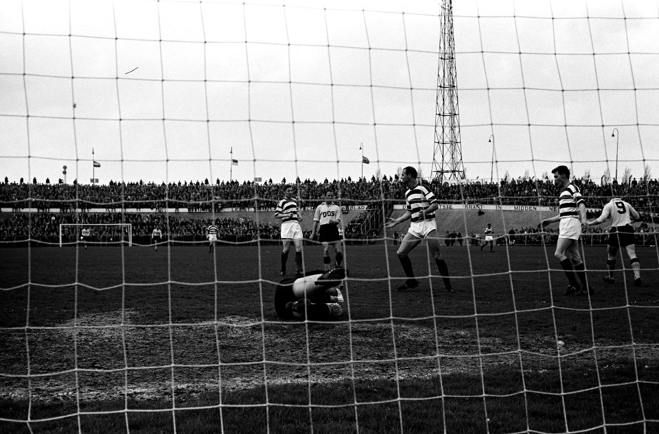 DOS tegen Blauw Wit 1-0, spelmomenten, Bestanddeelnr 915-0693