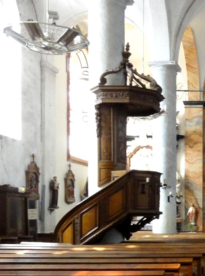 Doulaincourt, église Saint-Martin, chaire à prêcher